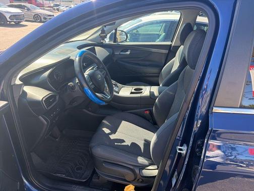 2023 Hyundai SANTA FE SE