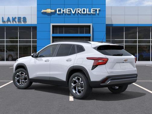 Summit White 2026 Chevrolet Trax LT