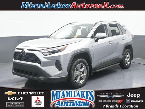 2023 Toyota RAV4 XLE