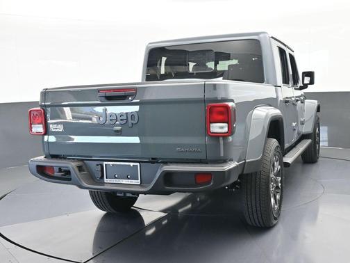 Anvil Clearcoat 2026 Jeep Gladiator Sport