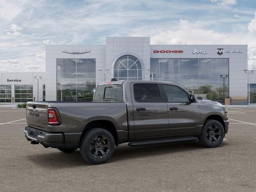 Granite Crystal Clearcoat Metallic 2026 RAM 1500 Express