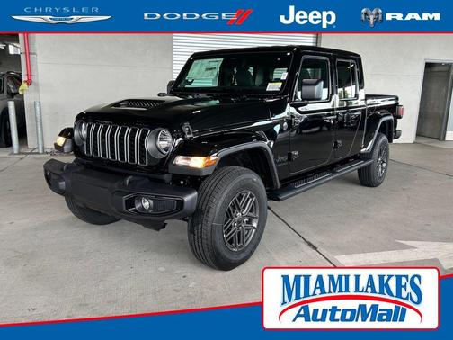 2026 Jeep Gladiator Sport