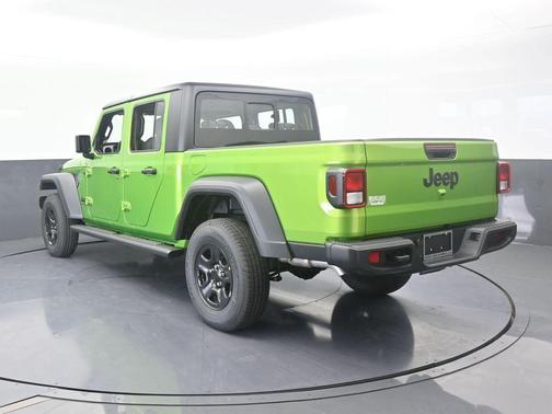 2026 Jeep Gladiator Sport