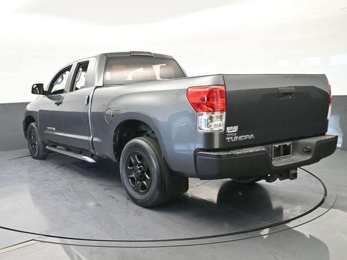 2011 Toyota Tundra Grade