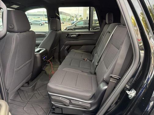 2025 Chevrolet Tahoe LS