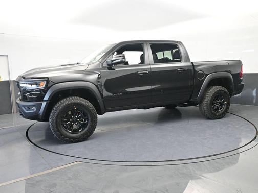 Diamond Black 2026 RAM 1500 RHO