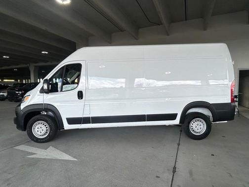 2025 RAM ProMaster 2500 High Roof