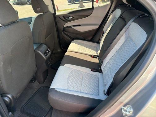 Sterling Gray Metallic 2023 Chevrolet Equinox LS