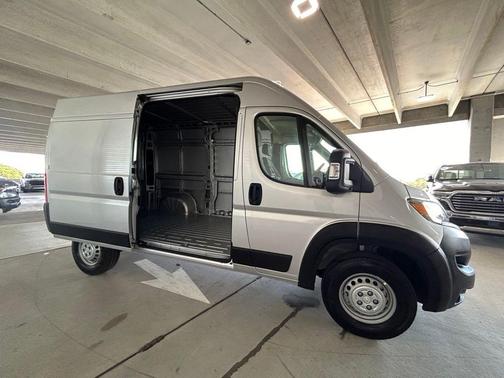 2025 RAM ProMaster 2500 High Roof