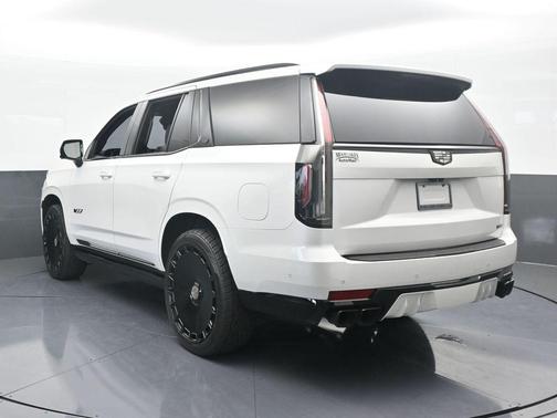 2023 Cadillac Escalade V-Series