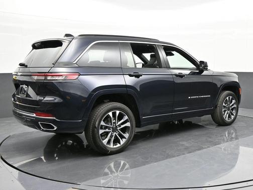 2024 Jeep Grand Cherokee Overland