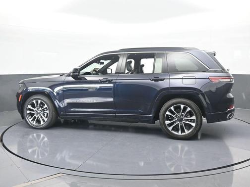 2024 Jeep Grand Cherokee Overland