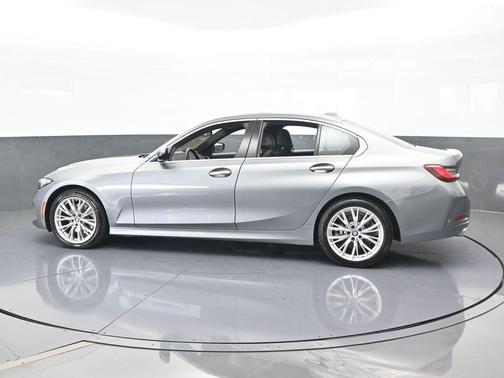 2024 BMW 330 i