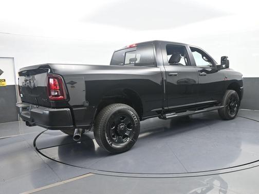 Diamond Black 2026 RAM 3500 Tradesman
