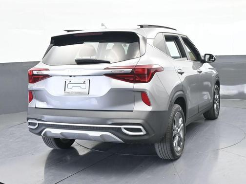 2022 Kia Seltos S