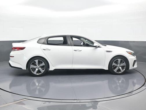 2020 Kia Optima S
