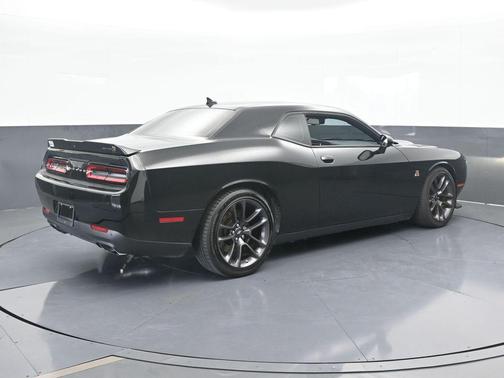 2022 Dodge Challenger R/T Scat Pack