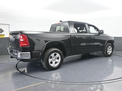 Diamond Black 2026 RAM 1500 Big Horn/Lone Star