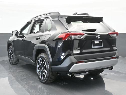 2019 Toyota RAV4 Adventure