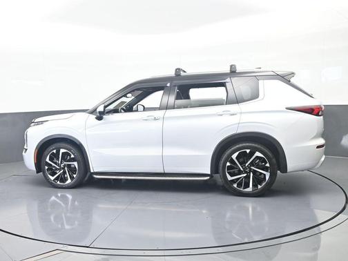 2024 Mitsubishi Outlander