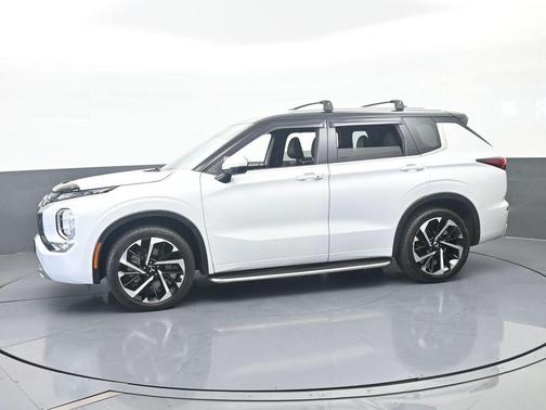 2024 Mitsubishi Outlander