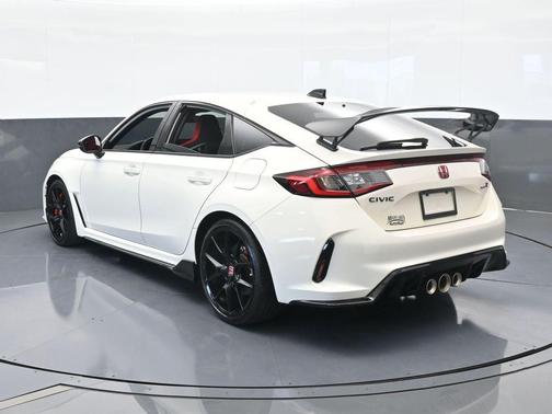 2023 Honda Civic Type R Base