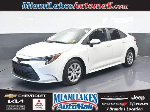 2025 Toyota Corolla LE