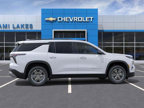 2025 Chevrolet Traverse LT