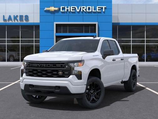 2025 Chevrolet Silverado 1500 Custom