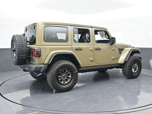 2025 Jeep Wrangler Rubicon 392