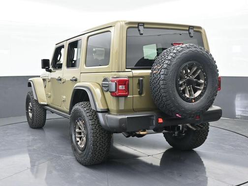 2025 Jeep Wrangler Rubicon 392