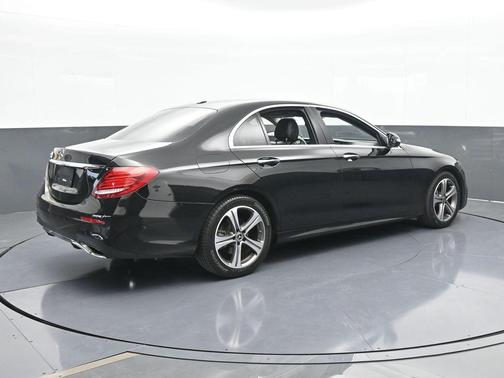 2018 Mercedes-Benz E-Class E 300