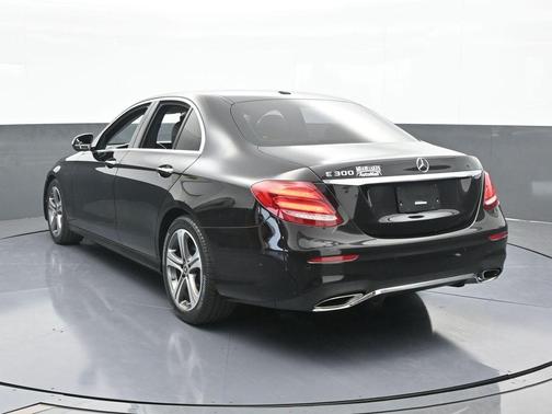 2018 Mercedes-Benz E-Class E 300