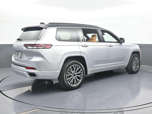2025 Jeep Grand Cherokee L Summit