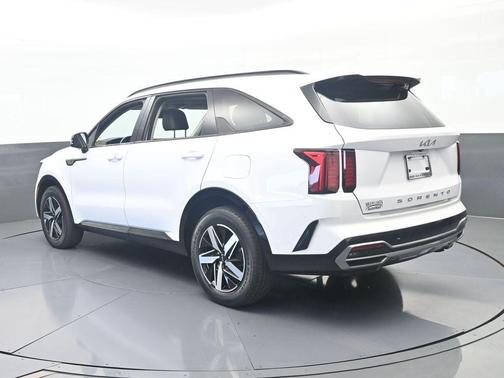 Glacial White Pearl 2022 Kia Sorento EX