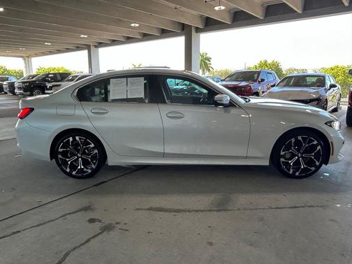 White Metallic 2026 BMW 330 330i