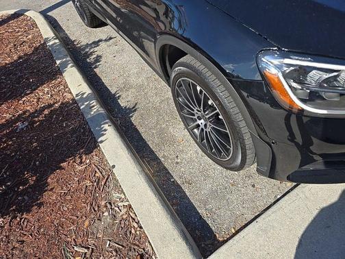 Black 2021 Mercedes-Benz GLC 300 Base