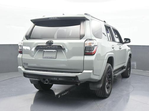 2022 Toyota 4Runner TRD Off Road Premium
