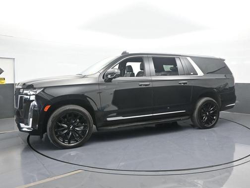 2022 Cadillac Escalade ESV Premium Luxury