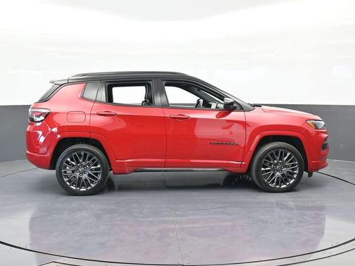 2023 Jeep Compass Altitude