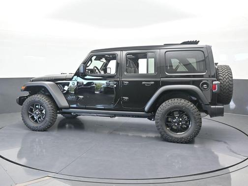 Black Clearcoat 2025 Jeep Wrangler Sport