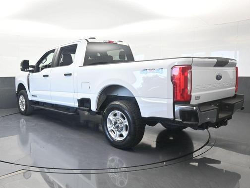2025 Ford F-250 XLT