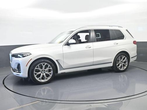 Mineral White Metallic 2020 BMW X7 xDrive40i