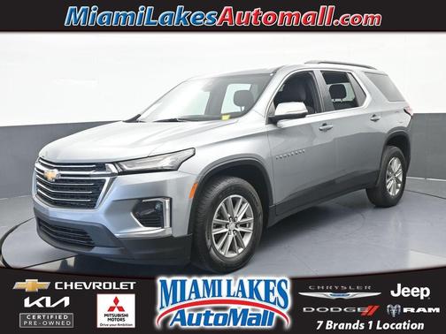 Sterling Gray Metallic 2023 Chevrolet Traverse LT Cloth