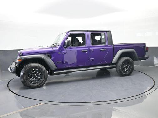 2026 Jeep Gladiator Sport