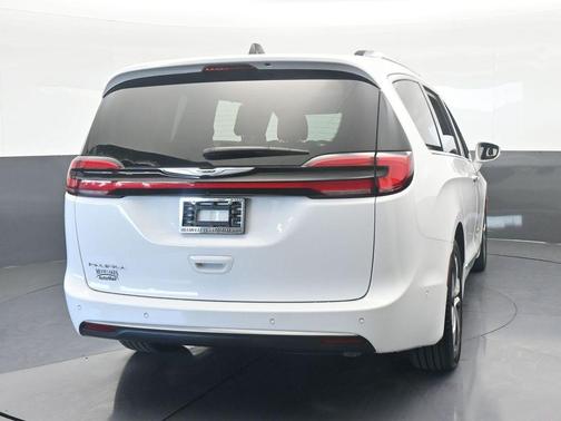 2024 Chrysler Pacifica Pinnacle