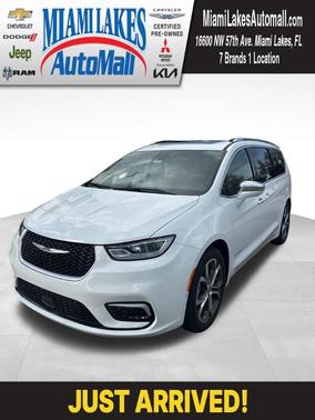 2024 Chrysler Pacifica Pinnacle