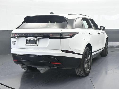 2025 Land Rover Range Rover Velar P250 Dynamic SE