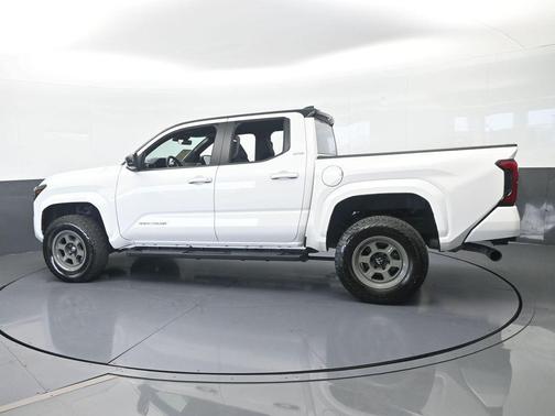 Ice 2025 Toyota Tacoma SR5