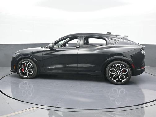 2022 Ford Mustang Mach-E GT